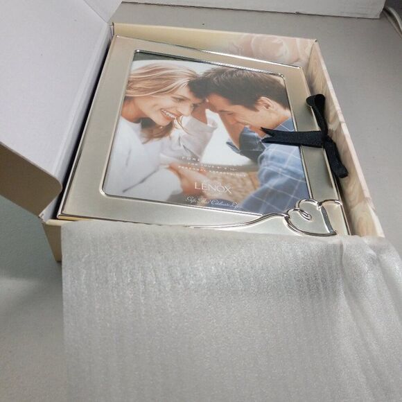 Lenox Forevermore Album 8 X 10 Silverplated Giftware SKU#6407928 Wedding - Picture 6 of 8